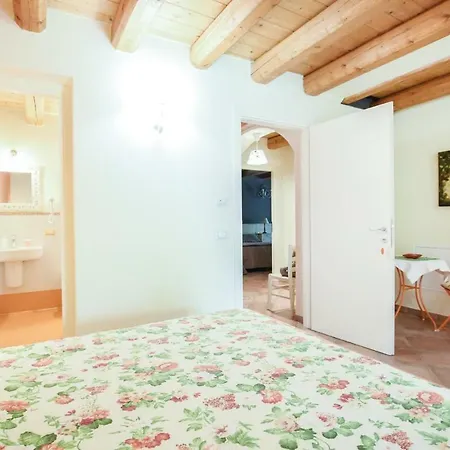 아파트 Three-bedroom In